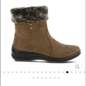 Flexus Sanbe Waterproof Bootie with Fur Collar